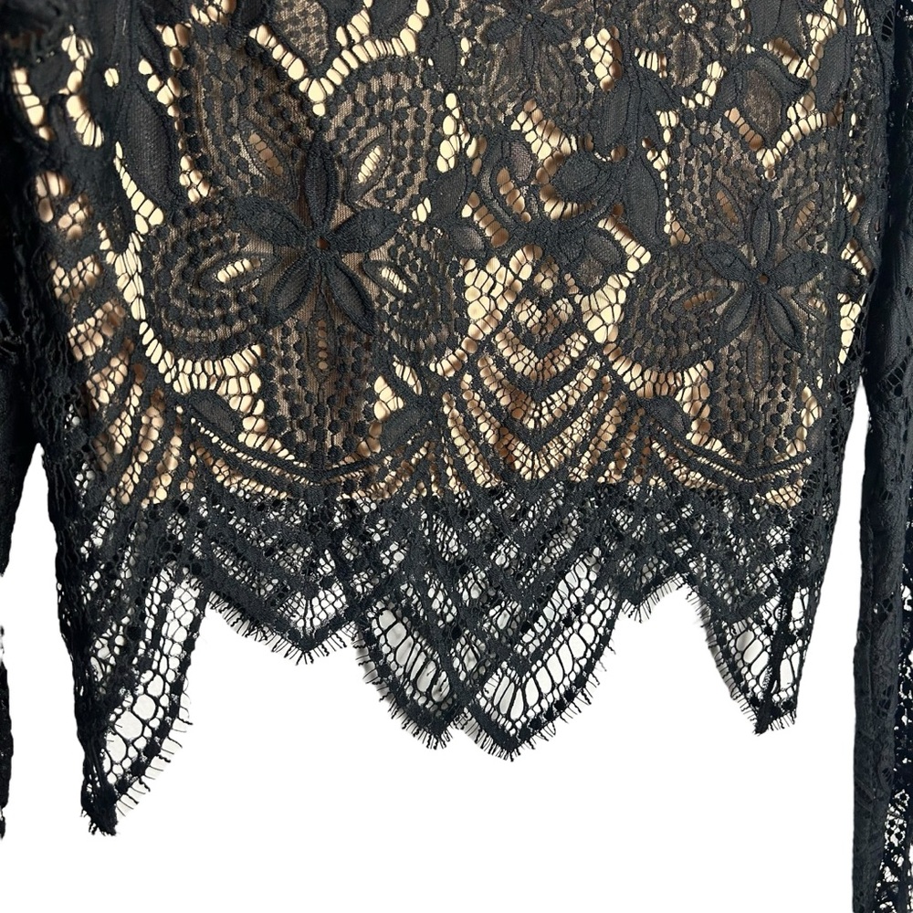 🌸 FOR LOVE & LEMONS “Guava” Black Lace Top 🌸 - Picture 3 of 9